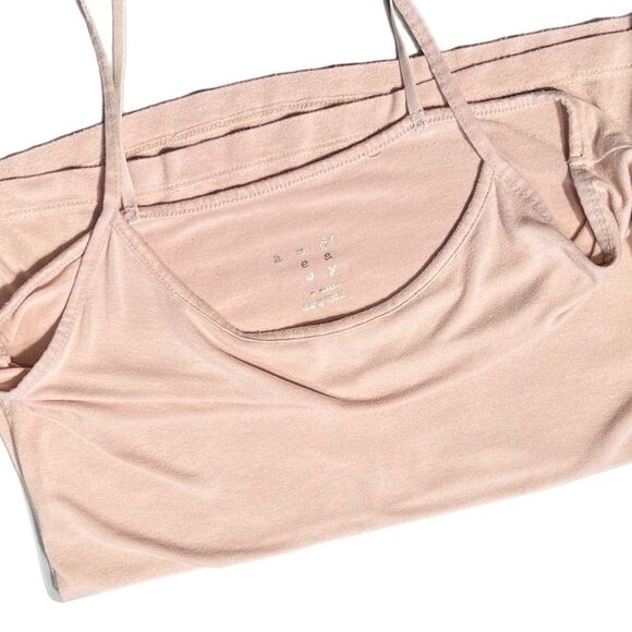 Adjustable Cami - Light Rose (XS) - Picture 5 of 8